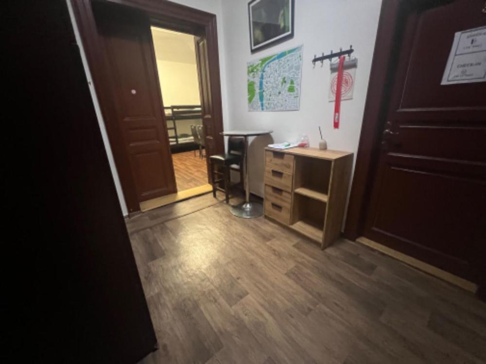 Apartment Moon Прага Екстериор снимка