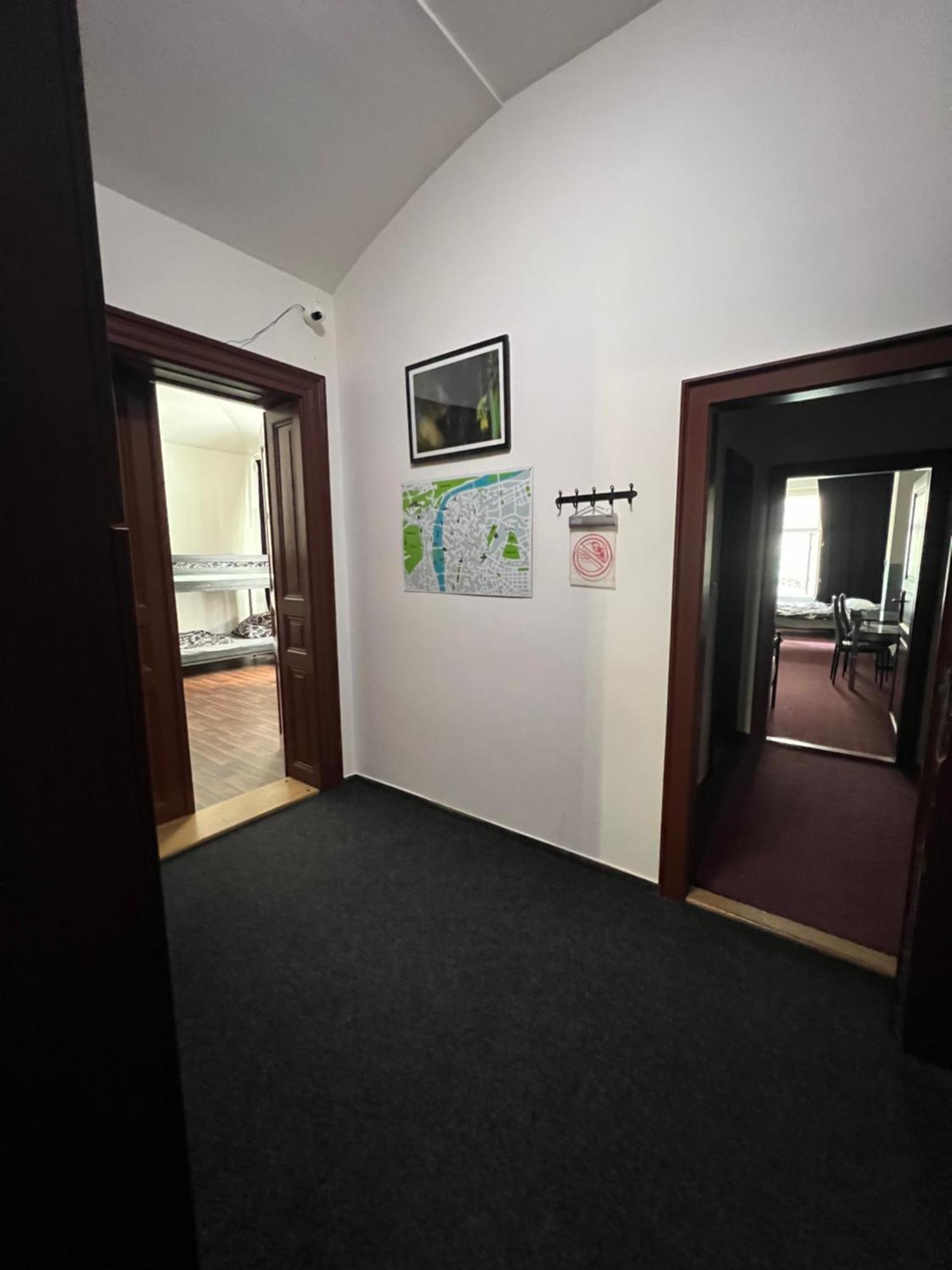 Apartment Moon Прага Екстериор снимка